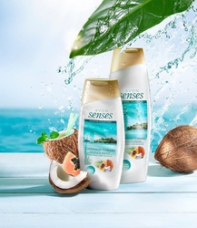 Avon Sprchový gel Senses krémový CARIBBEAN COLADA s vůní papáji a kokosu 250 ml 