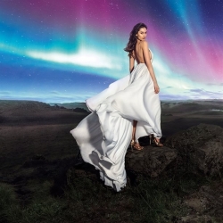 Avon Parfémová voda dámská FAR AWAY AURORA EDP 50 ml 